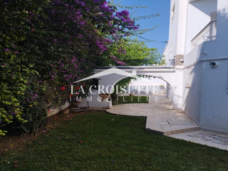 Villa S+6 à La Marsa